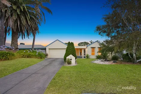 26 Palm Tree Dr, Safety Beach, VIC 3936