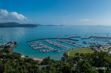 Property photo of 15 Marina View Court Airlie Beach QLD 4802