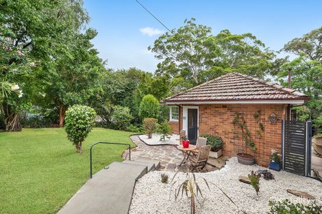 Property photo of 2 Benaroon Avenue St Ives NSW 2075