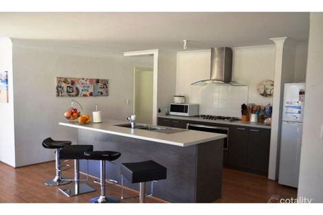 Property photo of 14 Whitley Place Withers WA 6230