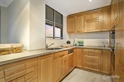 Property photo of 32/36 Jerdanefield Road St Lucia QLD 4067