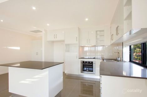Property photo of 7/15-17 Bullimah Avenue Burleigh Heads QLD 4220