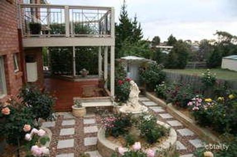 Property photo of 14 Washington Gardens Leopold VIC 3224