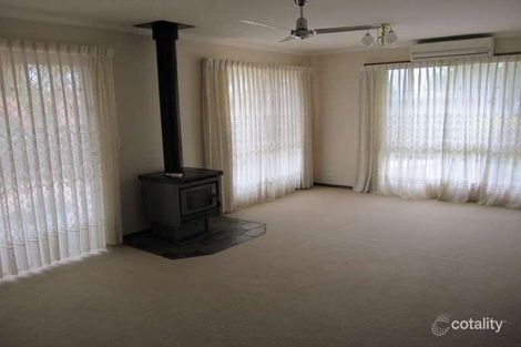Property photo of 10 Harvey Place Wishart QLD 4122