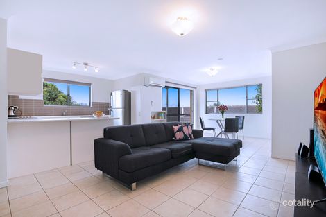 Property photo of 6/18 Raby Road Coorparoo QLD 4151