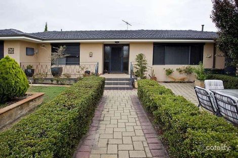 Property photo of 3 Baxter Place Dianella WA 6059