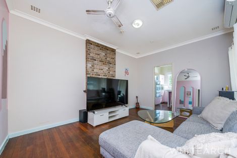 Property photo of 21 Ilumba Way Nollamara WA 6061