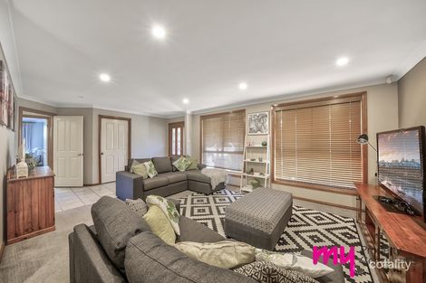 Property photo of 4 Wattle Green Place Narellan Vale NSW 2567