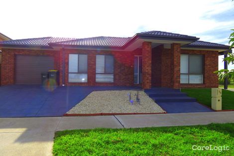 Property photo of 23 Hotspur Drive Wollert VIC 3750