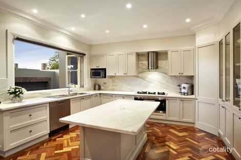 Property photo of 10 Quantock Street Canterbury VIC 3126