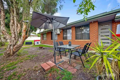 9 Dianne Ct, Canadian, VIC 3350