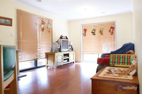 Property photo of 15 Pedrail Place Dunlop ACT 2615