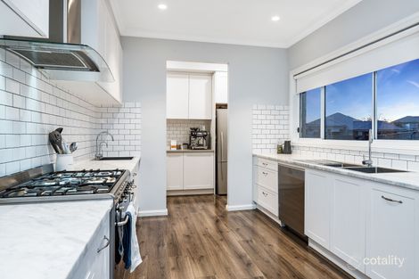 Property photo of 72 Jenolan Circuit Harrington Park NSW 2567