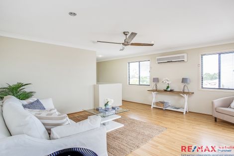 Property photo of 1/22 Lantau Crescent Varsity Lakes QLD 4227