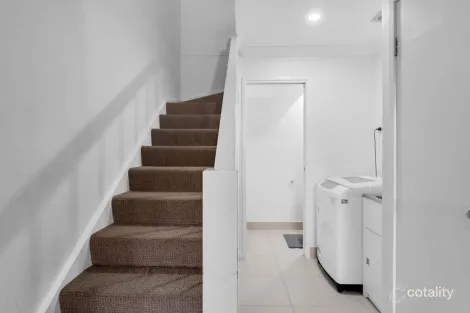 Property photo of 1/20 Robert Street Loganlea QLD 4131