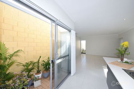 Property photo of 6 Dungarvan Court Ridgewood WA 6030