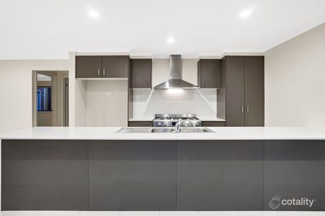 Property photo of 35 Cradle Avenue Clyde VIC 3978