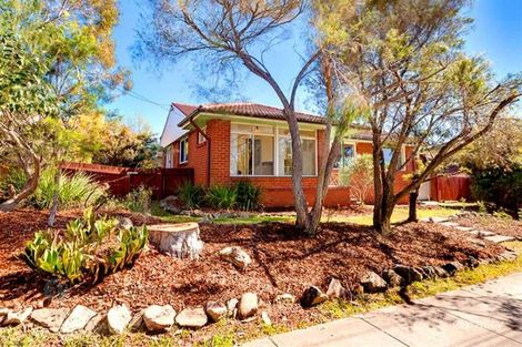 2 Sunnymeade Cl, Asquith, NSW 2077