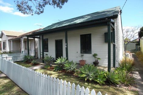 26 Walsh St, Mayfield East, NSW 2304