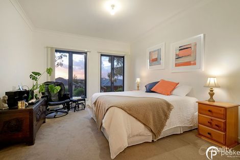 Property photo of 14 Tennyson Close Berwick VIC 3806