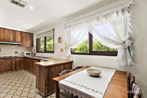 Property photo of 2 Helen Road Chadstone VIC 3148