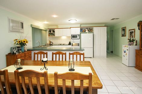 Property photo of 50 Hannah Avenue Hillside VIC 3037