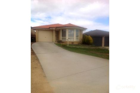 110 Hugh Mckay Cres, Dunlop, ACT 2615