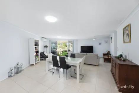 Property photo of 11/54 Dutton Street Coolangatta QLD 4225