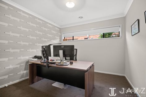 Property photo of 62 Prudence Parade Point Cook VIC 3030