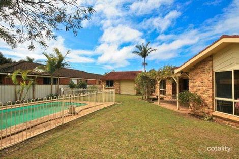 Property photo of 19 Lady Penrhyn Close Bateau Bay NSW 2261