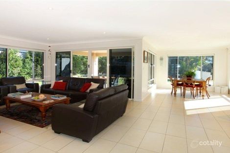 Property photo of 11 Casuarina Drive Molendinar QLD 4214