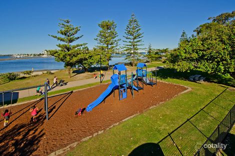 Property photo of 15 Eider Avenue Paradise Point QLD 4216