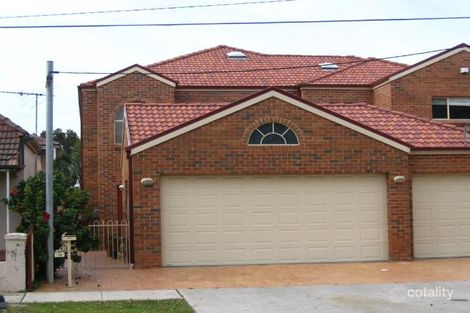 Property photo of 19 Horner Avenue Mascot NSW 2020