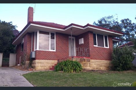 Property photo of 17 Panton Crescent Karrinyup WA 6018