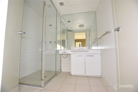 Property photo of 2712A/100 Harbour Esplanade Docklands VIC 3008