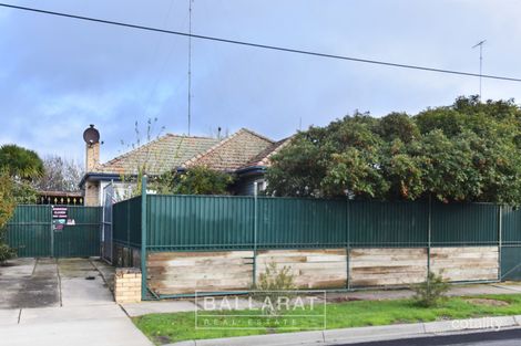 Property photo of 21 Head Street Wendouree VIC 3355