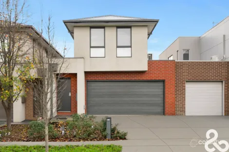 32 GOTTLOH ST, EPPING, VIC 3076