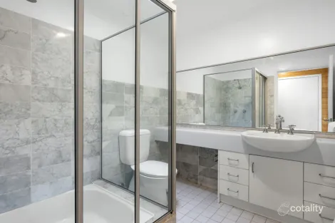 Property photo of 22 Myrniong Grove Berrara NSW 2540