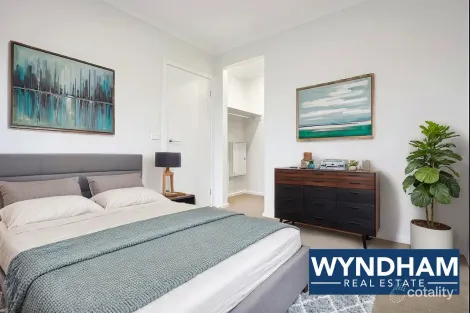 Property photo of 9 Holborn Path Wyndham Vale VIC 3024