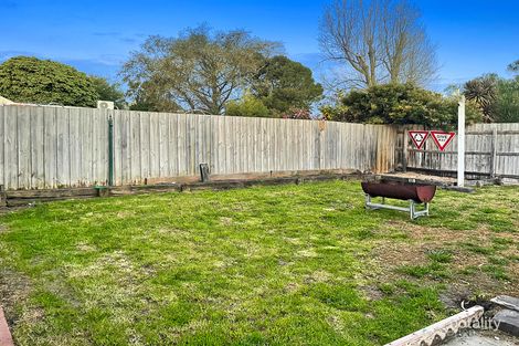 Property photo of 16 Roma Avenue Cranbourne VIC 3977