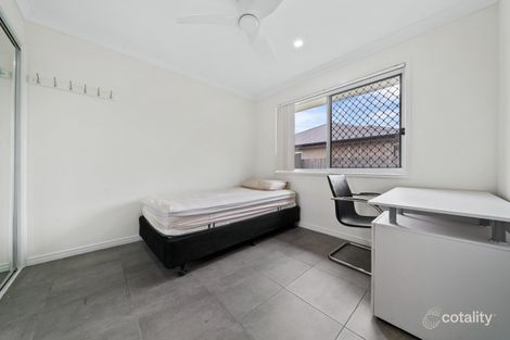 Property photo of 1 Newhaven Street Marsden QLD 4132