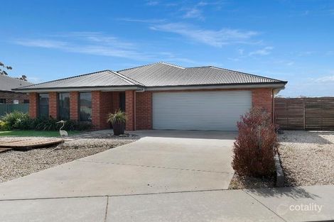 18 Greenfield Dr, Epsom, VIC 3551