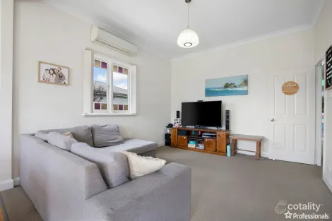 Property photo of 81 Markham Street Armidale NSW 2350