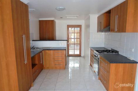 Property photo of 63 Rokeby Crescent Craigieburn VIC 3064