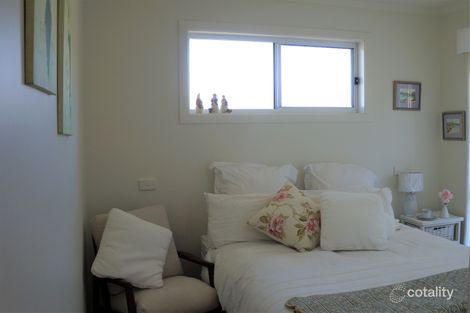 Property photo of 27 The Crest Mirador NSW 2548