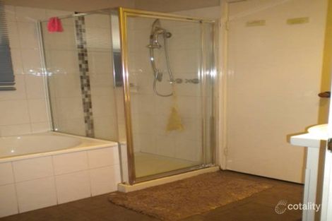 Property photo of 63 Rokeby Crescent Craigieburn VIC 3064