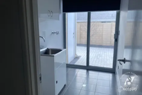 Property photo of 4 Windward Green Geographe WA 6280