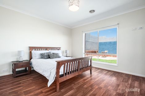 Property photo of 10 Besra Drive Doreen VIC 3754