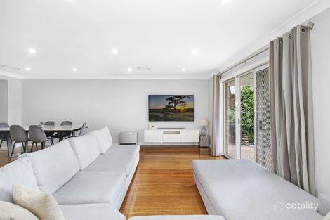 Property photo of 3 Hall Place Fairfield West NSW 2165