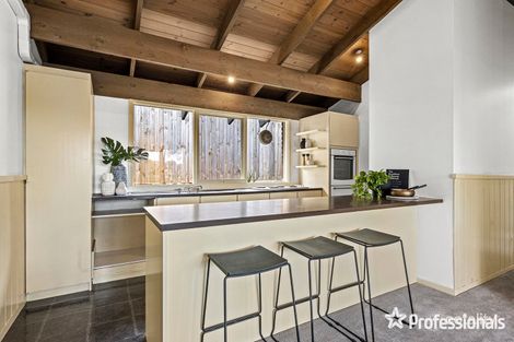 Property photo of 38 Churchill Drive Mooroolbark VIC 3138